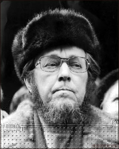 Привет, быдло. Это я. Прошу любить и жаловать... Привет, быдло. Это я. Прошу любить и жаловать...